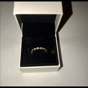 Pandora ring